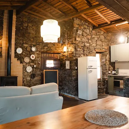 Nyaraló Casa Dos Desenhos *